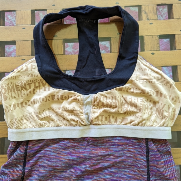 Lululemon Scoop Neck Tank Wee are From Space - Picture 7 of 7